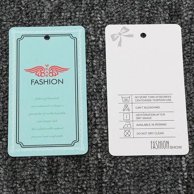 Het rechthoek In reliëf gemaakte Karton van Debossed Logo Recycled Hang Tag 300gsm