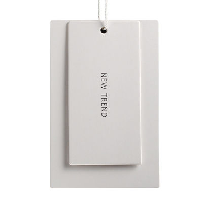 Wit Duplexdocument de Klantenembleem van Matte Varnishing Garment Swing Tags